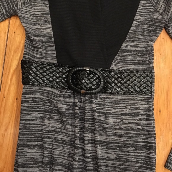 Women’s Wet Seal Sweater Black/Gray Long Sleeve - Picture 5 of 6